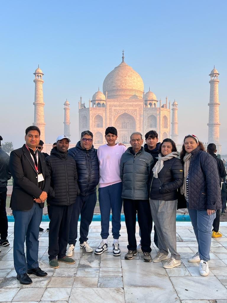 Same Day Taj Mahal Tour By Car From Delhi